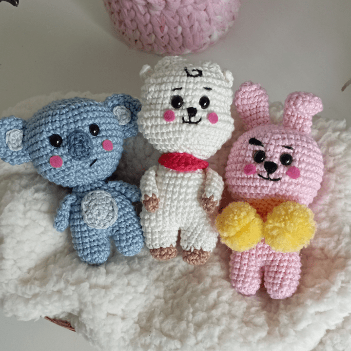 PDF Mascotes BTS em amigurumi